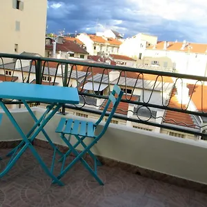 Apartment In Rue Halevy, Nice